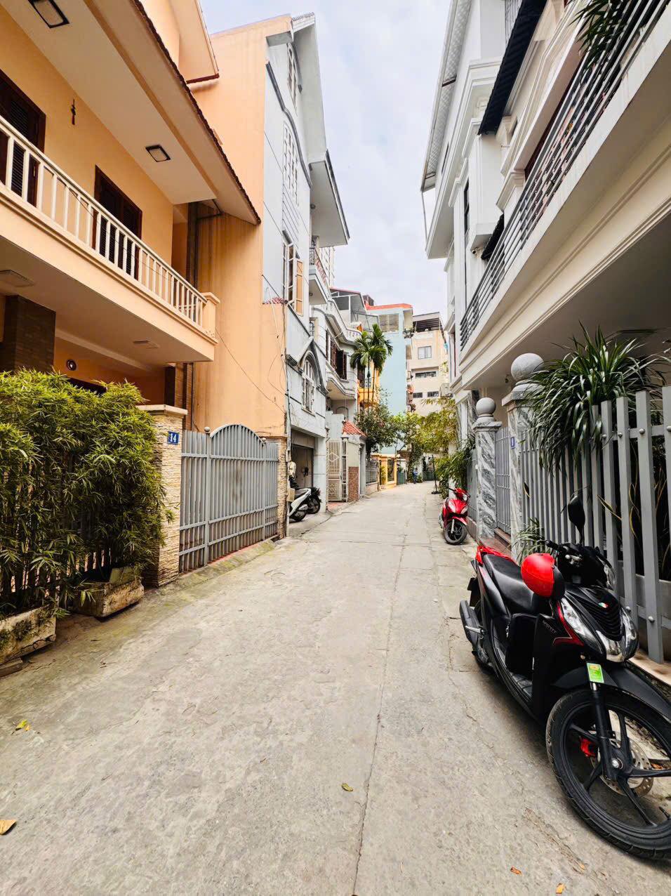 BÁN BIỆT THỰ CAO CẤP – NỞ HẬU – KHU VIP – TRUNG TÂM CẦU GIẤY - Ảnh 1